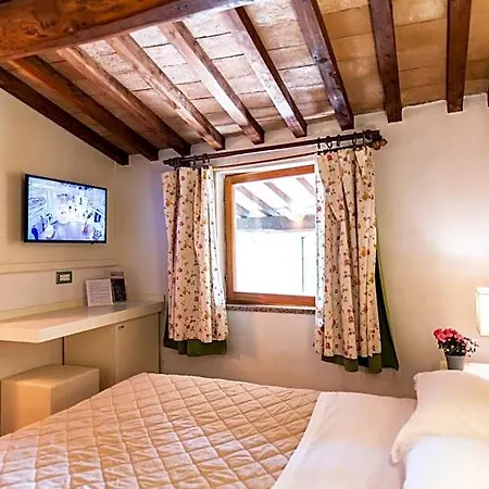Corso Hotel