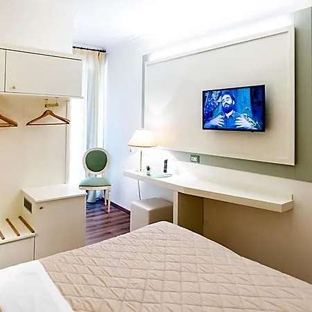 Corso Hotel 3*